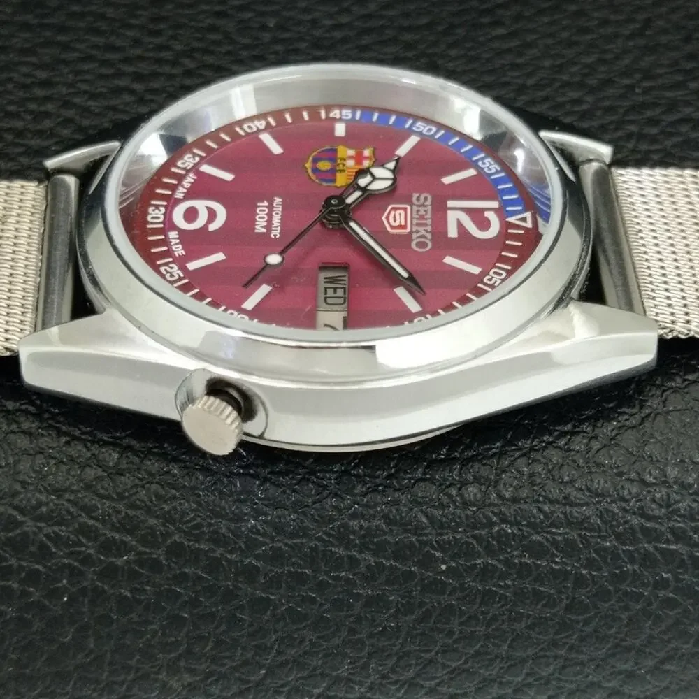 Vintage 1981 FCB Seiko Automatic Mens Silver Watch W/daydate & FCB accents